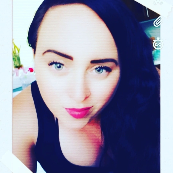 Meet your Posher, Calan - Picture 1 of 1